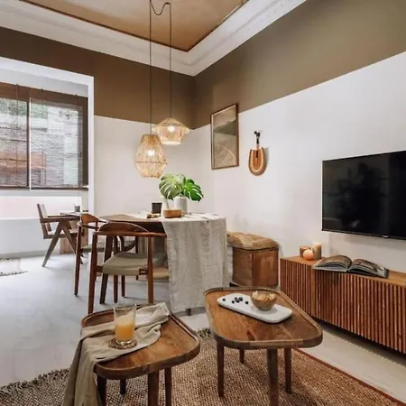 Zioba - 3 Bedroom And Balcony In Gracia